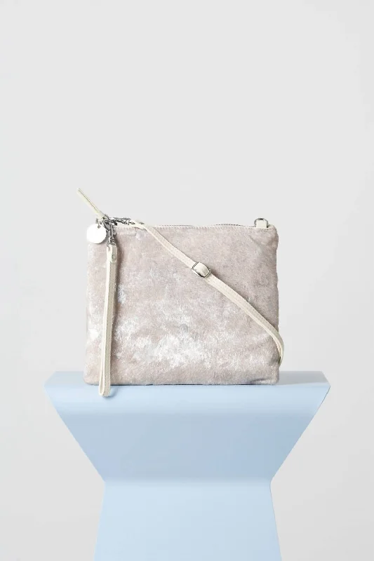 Mickey Flat Clutch In Silver Sparkle