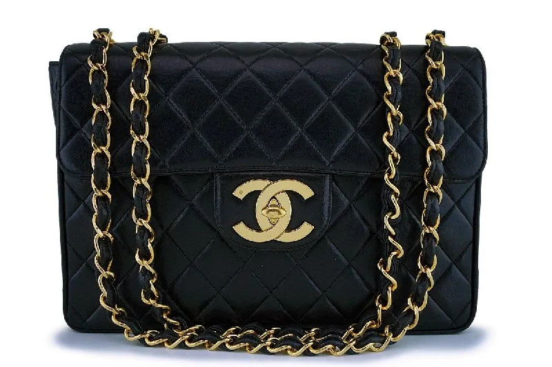 Chanel Black Vintage Lambskin Jumbo Classic Flap Bag 24k GHW