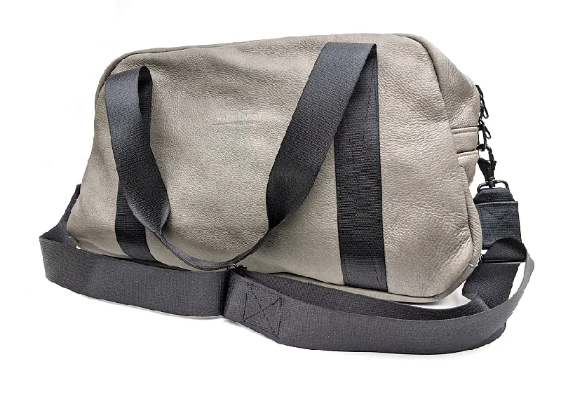 Mariclaro Leather Duffle Bag - Grey